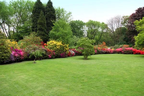 The Practical Use of Plastic Mulch Layers in Gardening