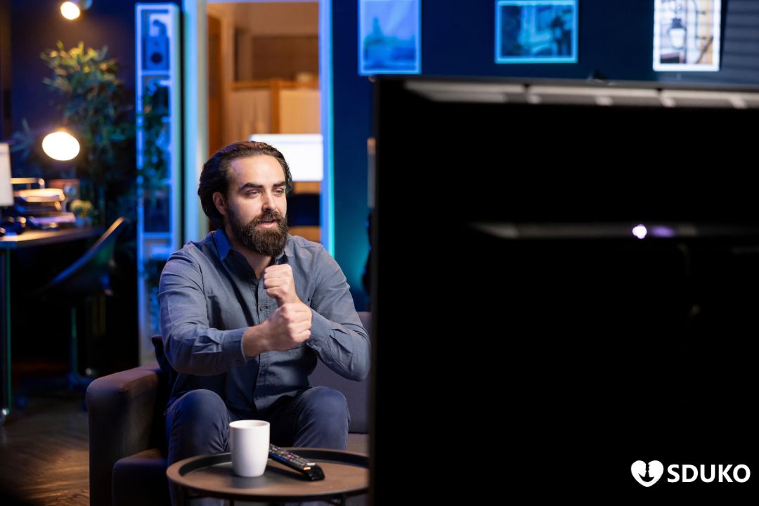 Is Your TV Getting Worse? Early Signs of Panel and Processing Problems